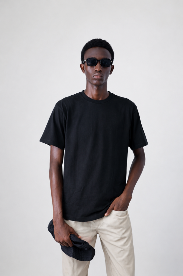 REGULAR FIT T-SHIRT