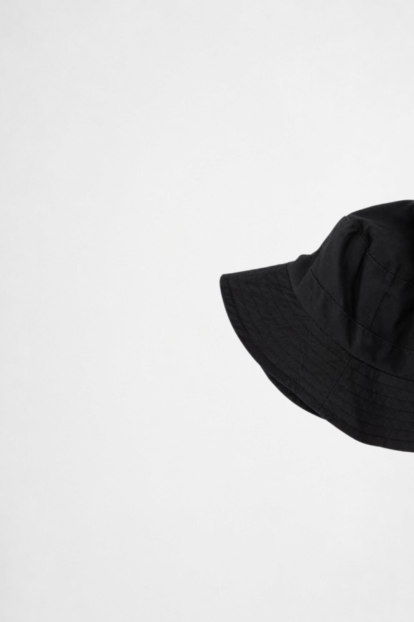 TECHNICAL NYLON BUCKET HAT